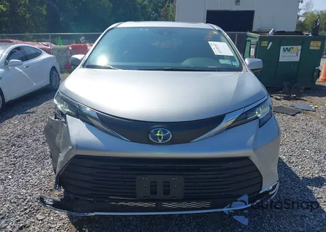 2023 Toyota Sienna Xle from USA, damaged, VIN 5TDJSKFC5PS106057
